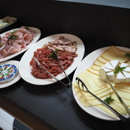 Hluboka Gasthuis Hluboká nad Vltavou