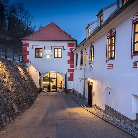 Hluboka Gasthuis Hluboká nad Vltavou