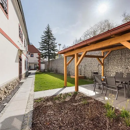 Gasthuis Hluboka Hluboká nad Vltavou